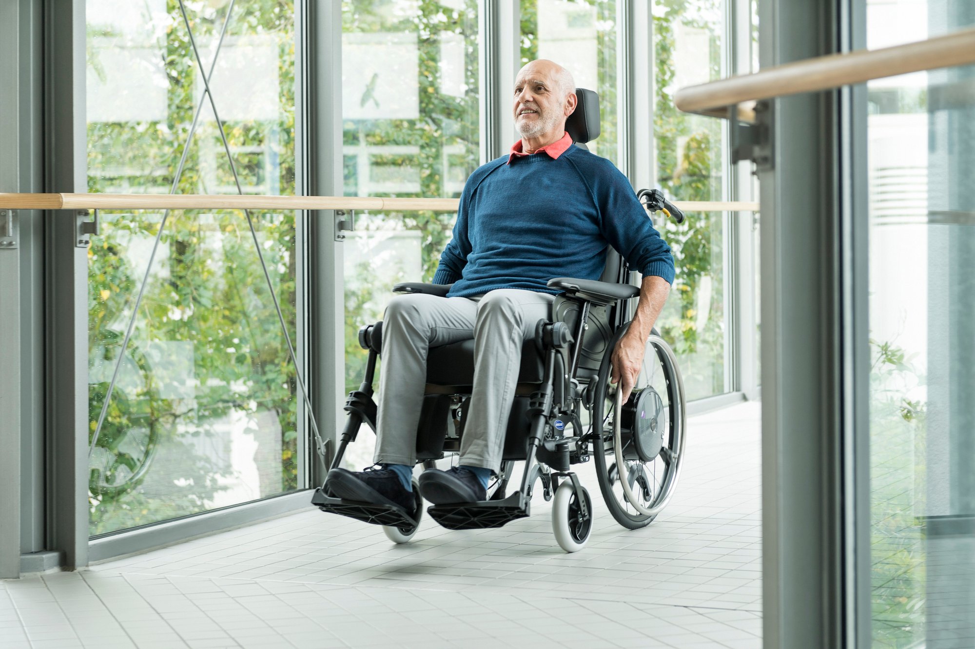 RS19885_EMOTION BE162-hpr